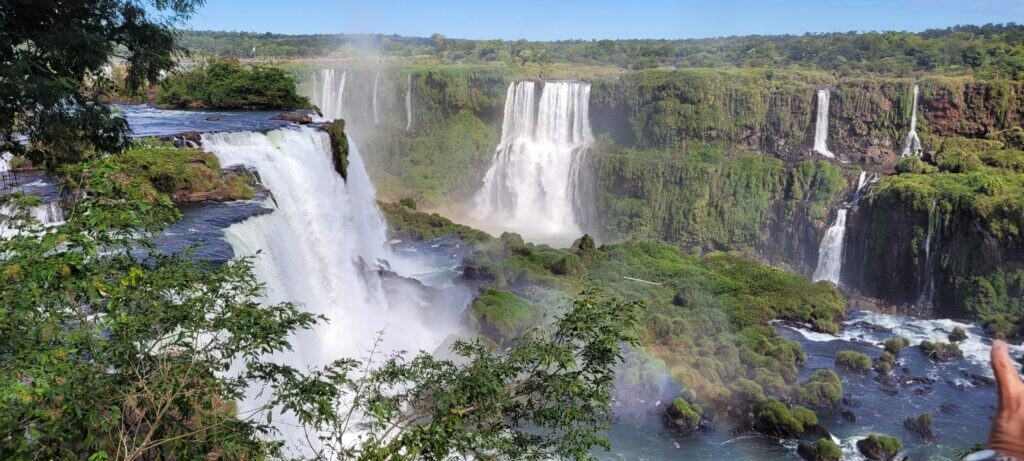 10 Days in Buenos Aires, Tigre, Iguazú Falls & Colonia (Uraguay): A Real Travel Story (With Lessons You Can’t Ignore)